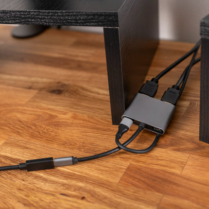 Redukce 2v1 s podporou USB-C a 4K