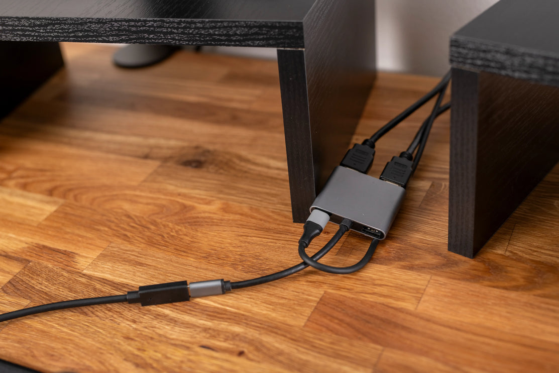 Redukce 2v1 s podporou USB-C a 4K