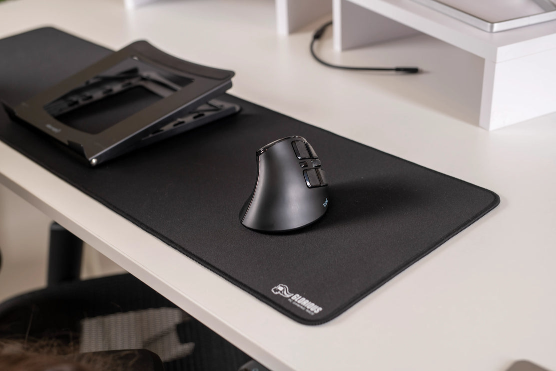 Ergonomická vertikální myš