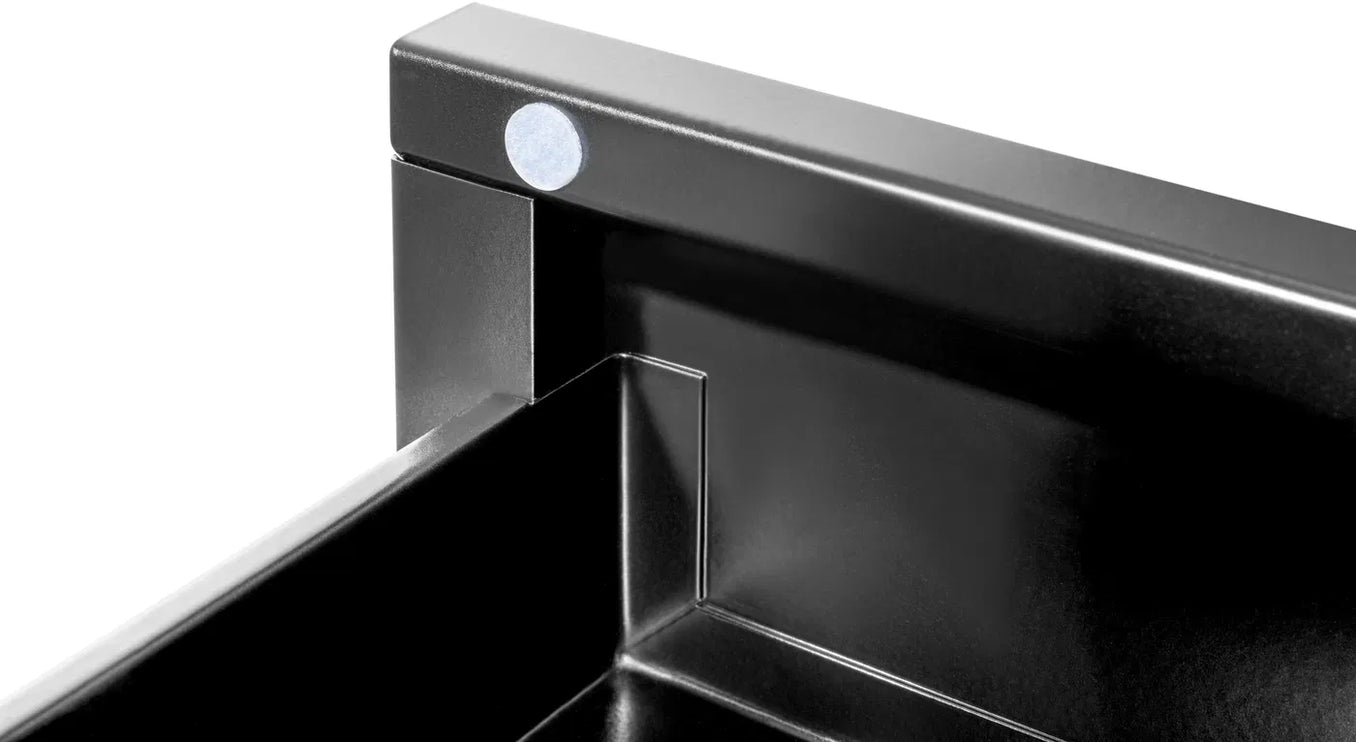 Designová zásuvka pod stůl